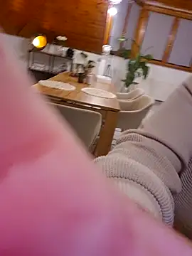 Snapshot of Isabellaa04 chatting on February 3, 8:35 pm Isabellaa04 online show from February 3, 8:35 pm