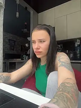 Queen of pain online show from June 13, 8:45 am