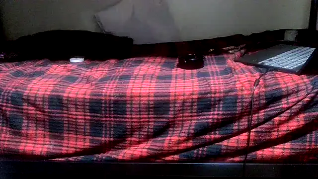 Snapshot of blkhereforall chatting on September 24, 5:00 am blkhereforall online show from September 24, 5:00 am