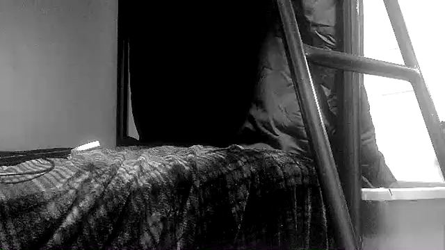 Snapshot of blkhereforall chatting on October 4, 10:13 am blkhereforall online show from October 4, 10:13 am