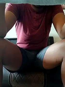 Snapshot of blkhereforall chatting on November 29, 3:26 pm blkhereforall online show from November 29, 3:26 pm