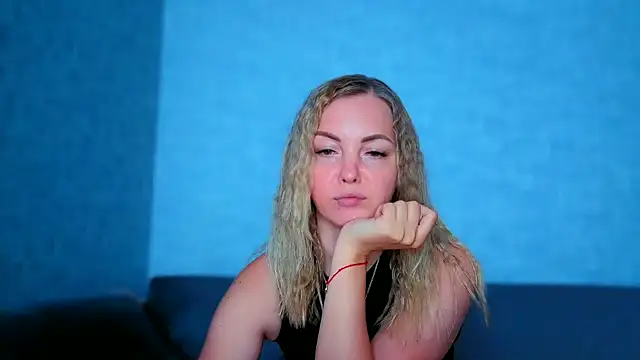 iam Venus online show from June 23, 6:55 am