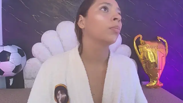  MiaBrown  online show from June 26, 12:09 pm