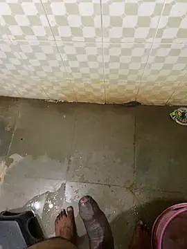 Snapshot of Honeydick7 chatting on January 2, 7:33 am Honeydick7 online show from January 2, 7:33 am