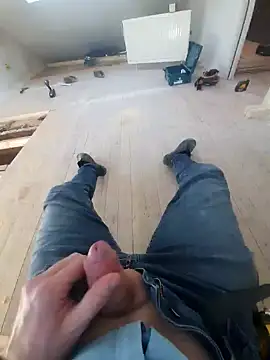 Snapshot of jk1981jk chatting on January 27, 7:56 am jk1981jk online show from January 27, 7:56 am