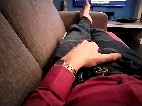 Snapshot of jk1981jk chatting on February 3, 7:42 pm jk1981jk online show from February 3, 7:42 pm