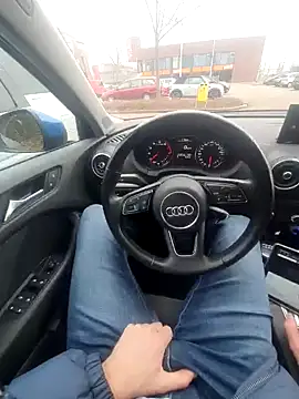 Snapshot of jk1981jk chatting on February 8, 10:18 am jk1981jk online show from February 8, 10:18 am