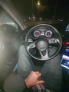 Snapshot of jk1981jk chatting on February 12, 5:58 pm jk1981jk online show from February 12, 5:58 pm