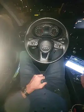 Snapshot of jk1981jk chatting on March 8, 6:47 pm jk1981jk online show from March 8, 6:47 pm