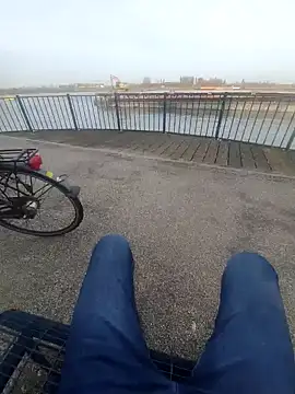 Snapshot of jk1981jk chatting on March 21, 3:46 pm jk1981jk online show from March 21, 3:46 pm