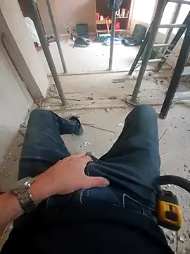 Snapshot of jk1981jk chatting on September 17, 7:32 am jk1981jk online show from September 17, 7:32 am