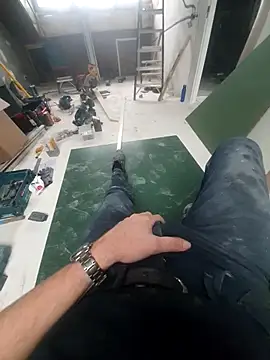 Snapshot of jk1981jk chatting on November 14, 8:35 am jk1981jk online show from November 14, 8:35 am