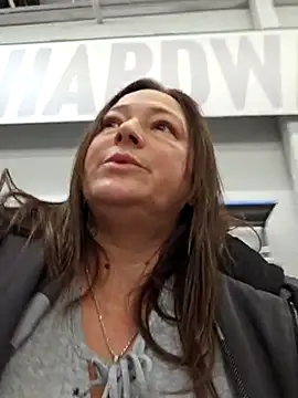 Snapshot of angelbaby1998 chatting on February 14, 7:44 pm angelbaby1998 online show from February 14, 7:44 pm