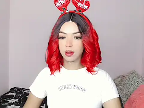 Snapshot of Tanedra_collings chatting on December 20, 3:58 am Tanedra collings online show from December 20, 3:58 am