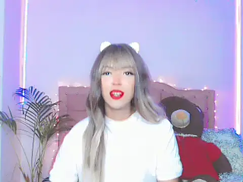 Snapshot of Tanedra_collings chatting on December 28, 3:47 am Tanedra collings online show from December 28, 3:47 am