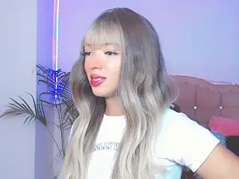 Snapshot of Tanedra_collings chatting on January 12, 3:17 am Tanedra collings online show from January 12, 3:17 am