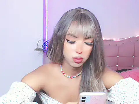 Snapshot of Tanedra_collings chatting on February 7, 6:35 am Tanedra collings online show from February 7, 6:35 am