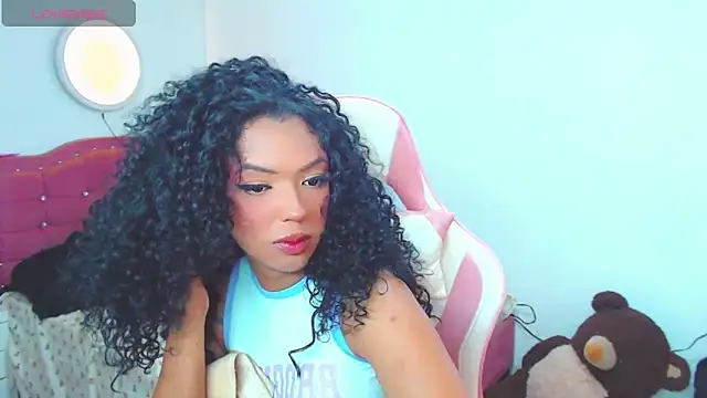 Snapshot of Tanedra_collings chatting on May 30, 1:25 am Tanedra collings online show from May 30, 1:25 am