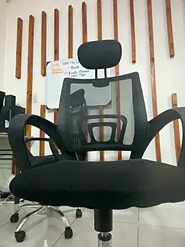 Nicollemays online show from March 14, 12:07 pm