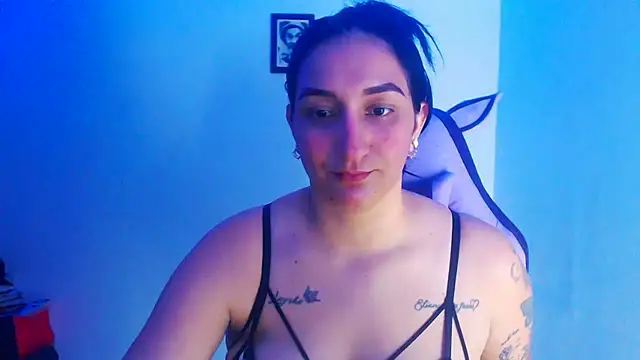 liz dirty online show from October 31, 10:33 pm