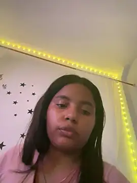 Aleja DANS online show from October 5, 6:28 pm