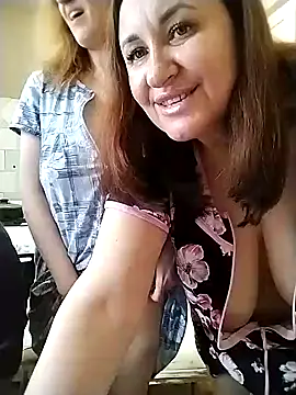 DonnaMagdalena online show from January 22, 10:29 am