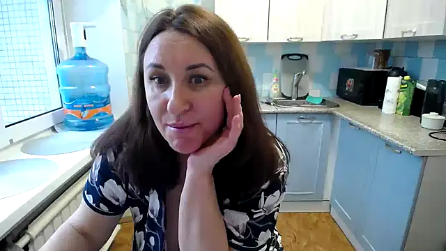 DonnaMagdalena online show from January 24, 9:28 am