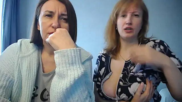 DonnaMagdalena online show from April 29, 7:23 am