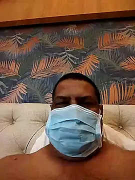 Snapshot of ksmani19477 chatting on February 9, 6:23 pm ksmani19477 online show from February 9, 6:23 pm