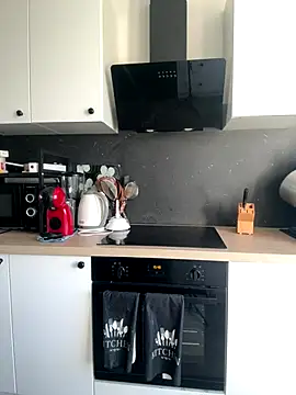 Cute Anissa online show from November 24, 2:50 pm