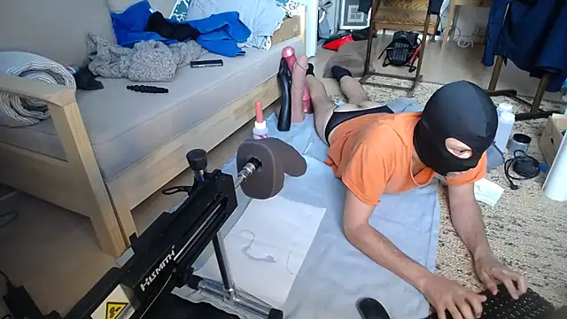 natjuk online show from March 3, 4:24 pm