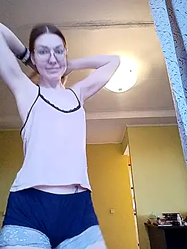  Sweet Love  online show from March 20, 3:58 pm