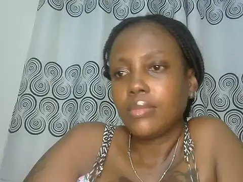 Snapshot of _Princess_mary chatting on February 2, 3:43 am  Princess mary online show from February 2, 3:43 am