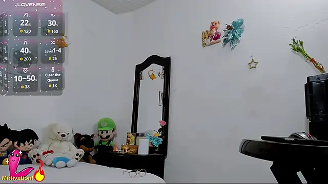 Amy jones77 online show from October 13, 7:03 pm