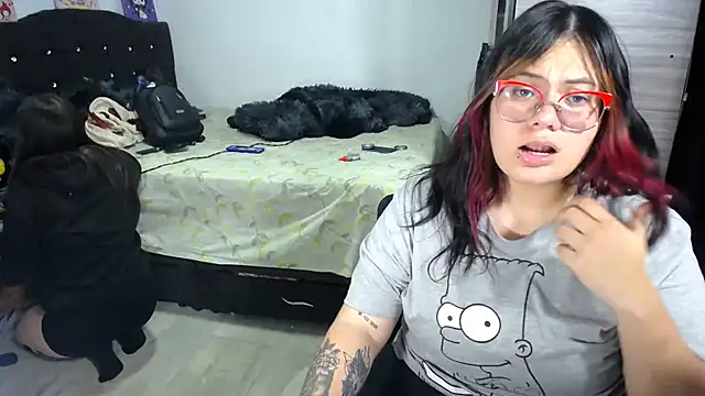 Snapshot of SharaPatinson chatting on October 6, 9:23 pm SharaPatinson online show from October 6, 9:23 pm