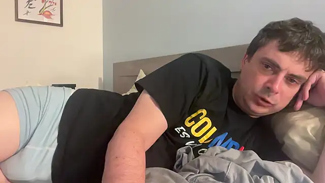 freddy0222222 online show from July 8, 7:51 pm
