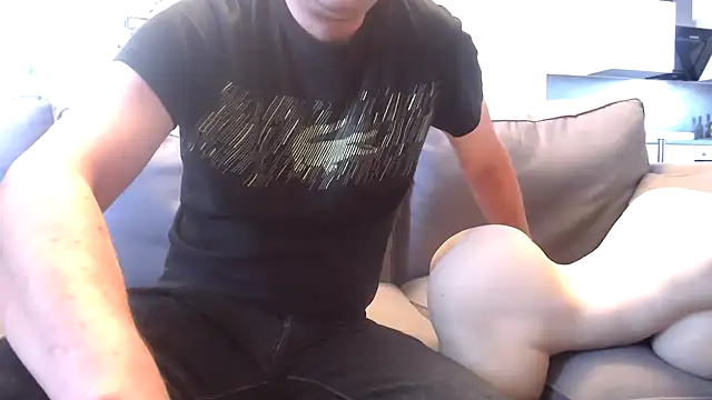 freddy0222222 online show from July 21, 1:02 pm