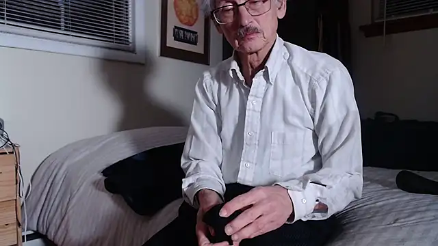 hottottrot691 online show from February 16, 1:13 am