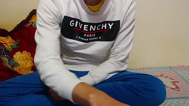 Alexdelarge323 online show from January 27, 7:35 pm