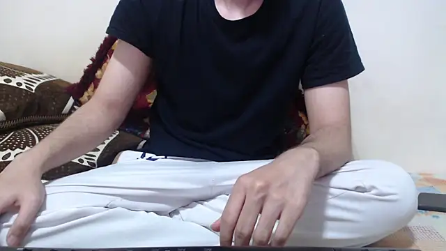 Alexdelarge323 online show from April 27, 2:37 pm