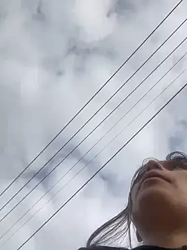 Snapshot of Tiffanysurez_ chatting on March 5, 1:06 pm Tiffanysurez online show from March 5, 1:06 pm