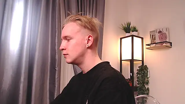 AlexxSweet online show from April 26, 6:55 am