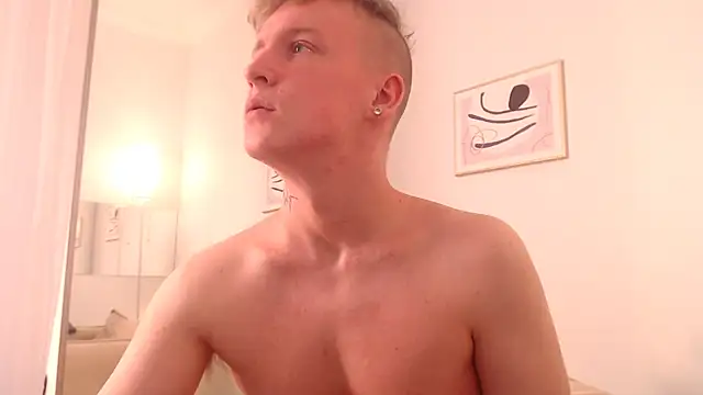 AlexxSweet online show from May 9, 6:51 am