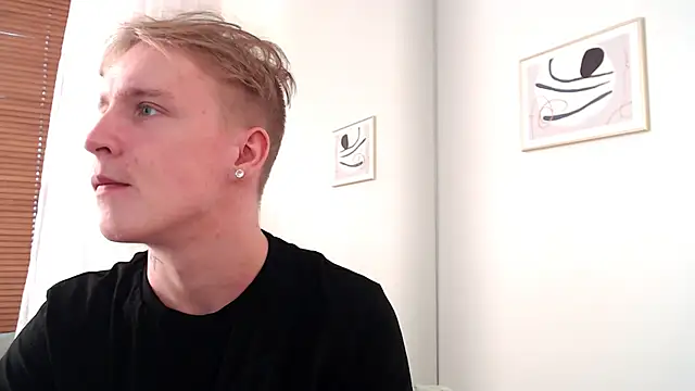 AlexxSweet online show from May 24, 7:02 am
