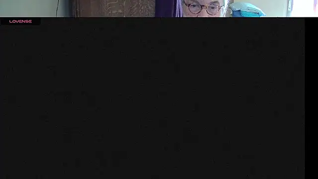 Snapshot of terrybare chatting on February 15, 9:52 am terrybare online show from February 15, 9:52 am