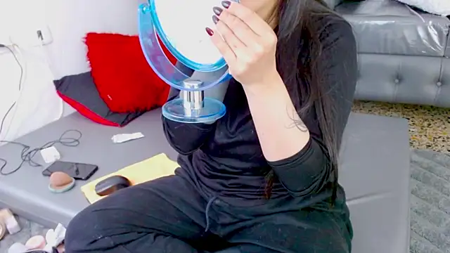 misslombana online show from March 10, 4:06 am