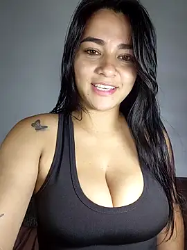 Snapshot of alison_villalobo chatting on May 13, 1:47 am alison villalobo online show from May 13, 1:47 am
