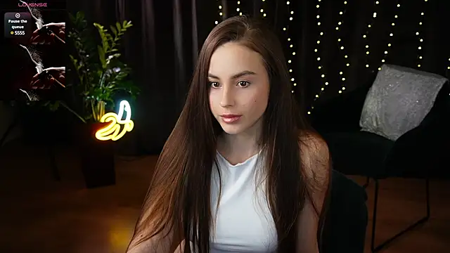 Snapshot of Elice_Dream chatting on February 11, 12:05 pm Elice Dream online show from February 11, 12:05 pm