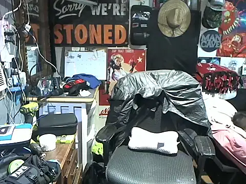 CloudDadddyyy420 online show from December 24, 10:06 pm