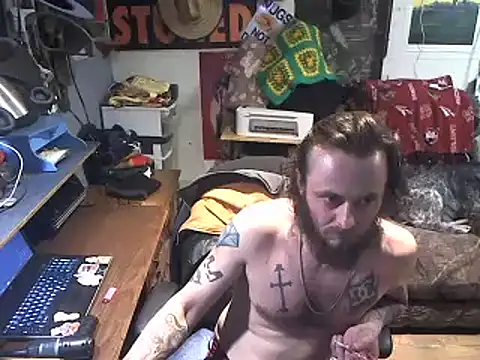 CloudDadddyyy420 online show from January 18, 10:13 pm